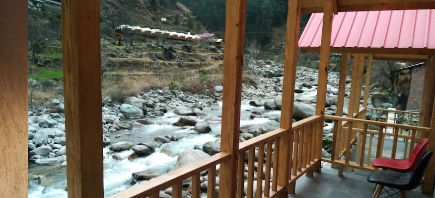 Best hotels in Tirthan Valley